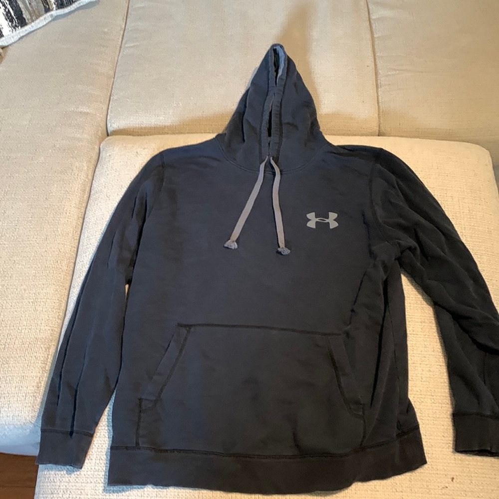 Under Armour Sweatshirt